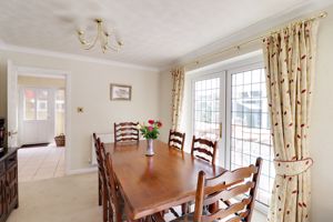 Dining Room- click for photo gallery